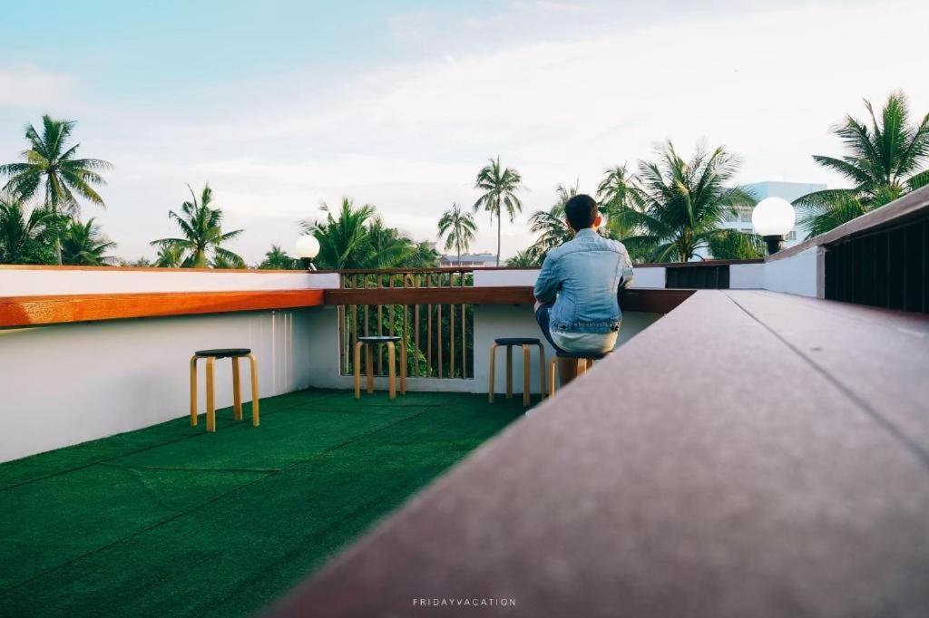 Sleepbox Hostel Suratthani Surat Thani Exterior foto